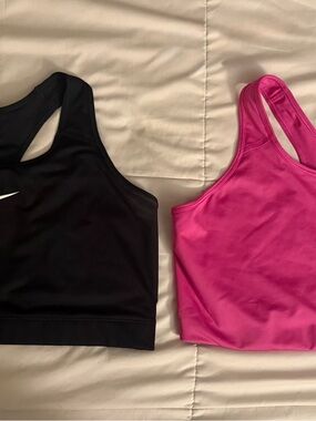 Nike Black and Hot Pink Racerback Sports Bras 3XL